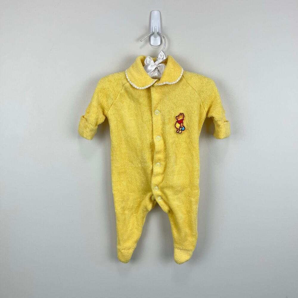Vintage Walt Disney Winnie the Pooh Footie Pajama Sleeper Yellow Newborn